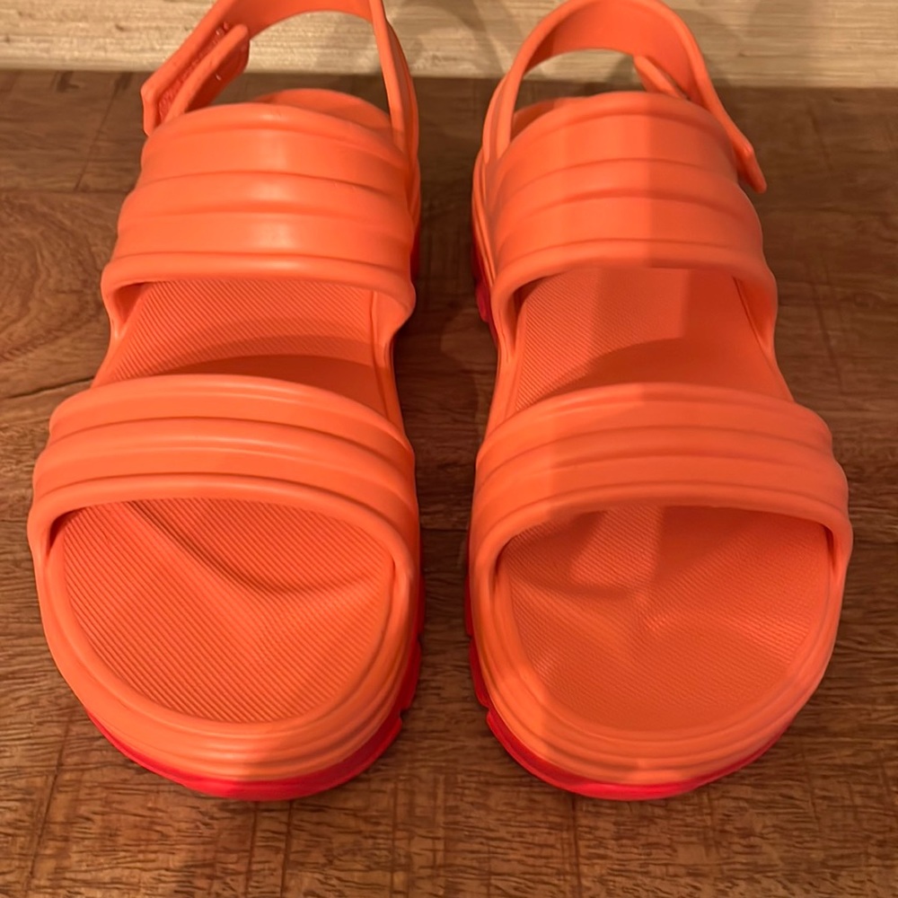 Hunter Bloom Algae Sandals